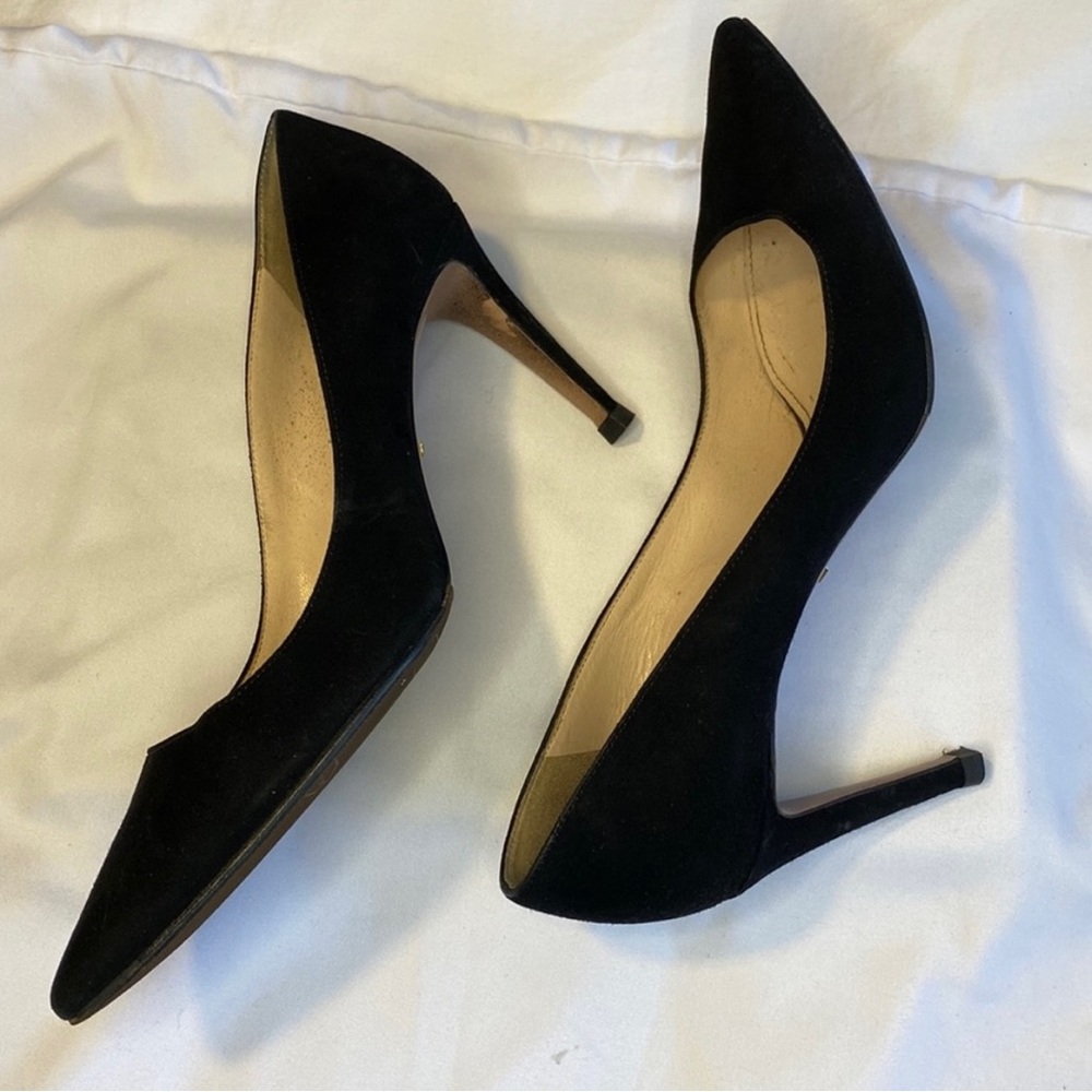 Prada Pointed Toe Suede Pumps - Picture 5 of 10